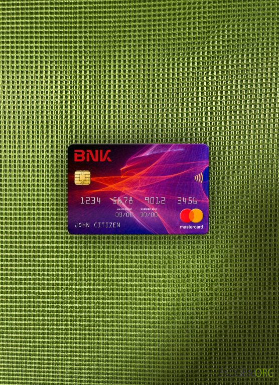 Corée du Sud, banque BNK, mastercard, photolook, devant